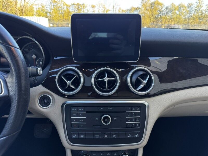 2016 Mercedes-Benz GLA250 4Matic Willow Grove PA