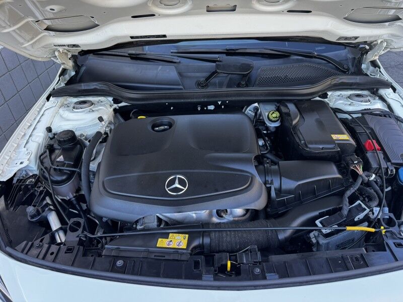 2016 Mercedes-Benz GLA250 4Matic Willow Grove PA