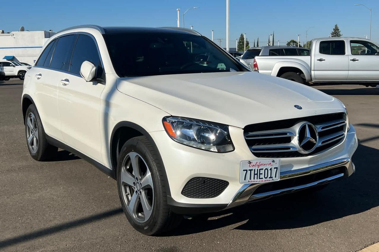 2016 Mercedes-Benz GLC 300 GLC 300
