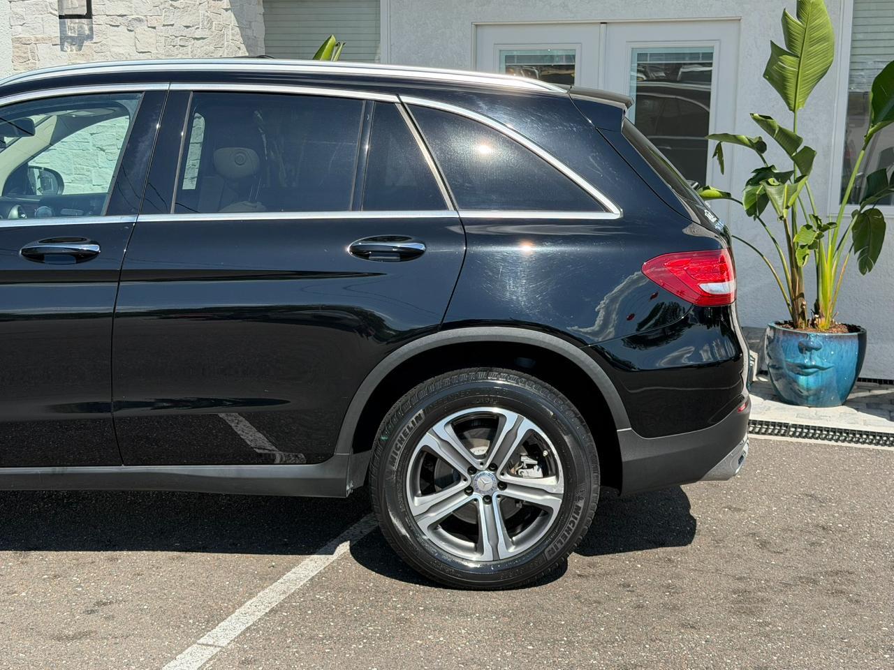 2016 Mercedes-Benz GLC 4MATIC 4dr GLC 300 Jacksonville FL