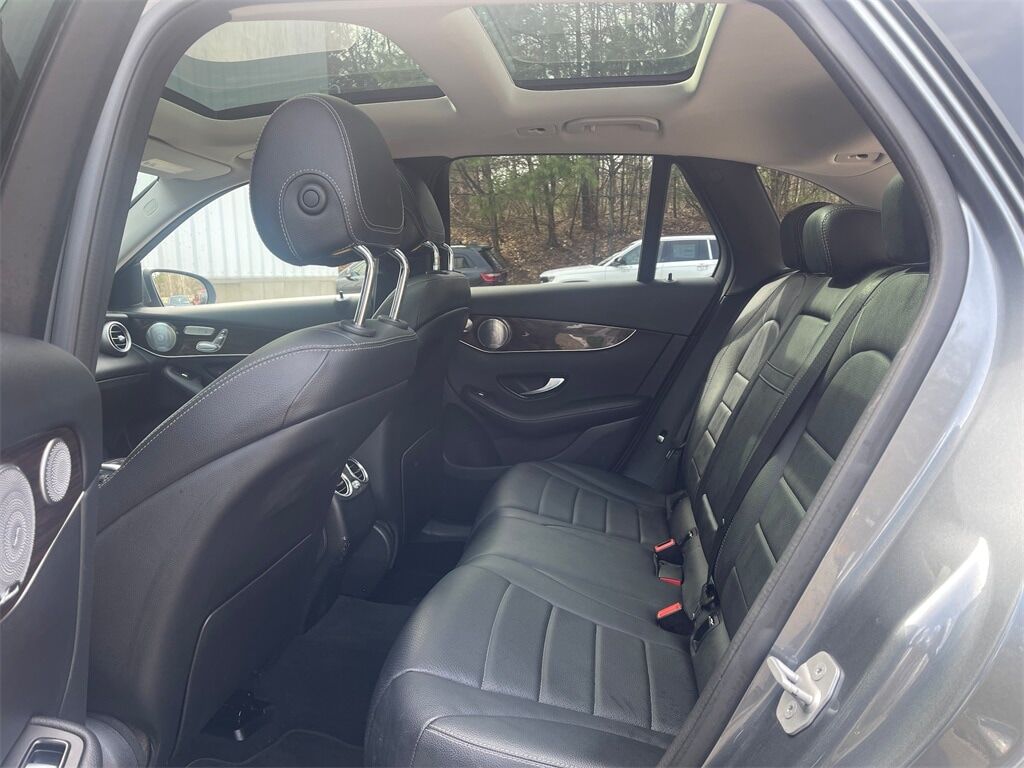 2016 Mercedes-Benz GLC GLC 300 Orange MA