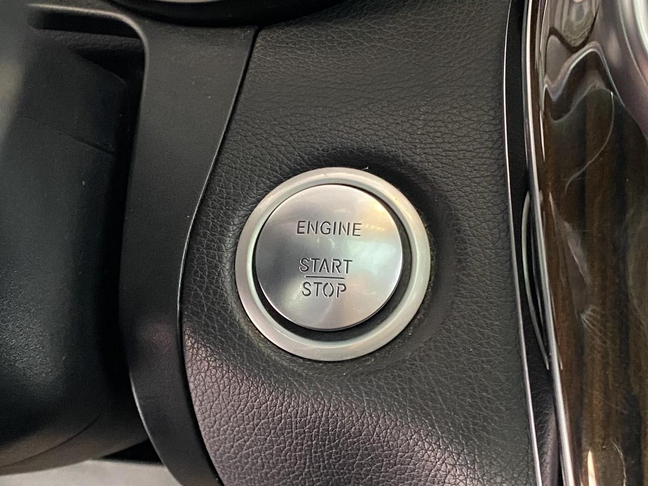 2016 Mercedes-Benz GLC GLC 300 Richmond Hill NY