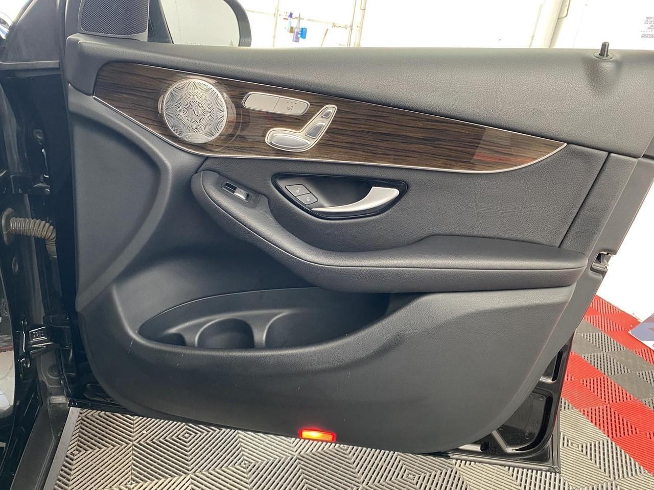 2016 Mercedes-Benz GLC GLC 300 Richmond Hill NY