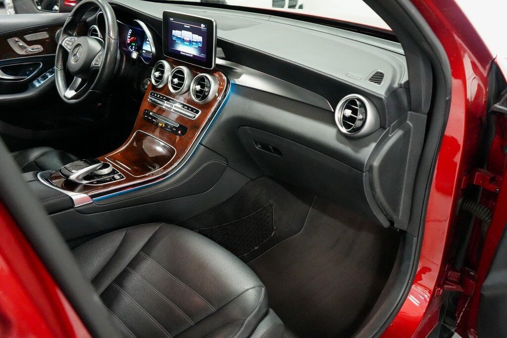 2016 Mercedes-Benz GLC GLC 300 Tigard OR