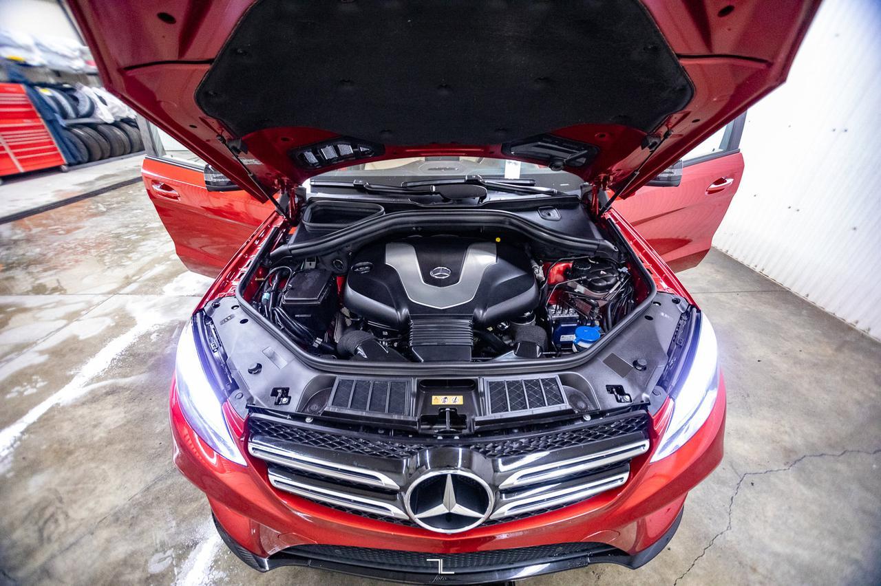 2016 Mercedes-Benz GLE 350d 4Matic Diesel Leather Roof Nav BCam Red Deer AB