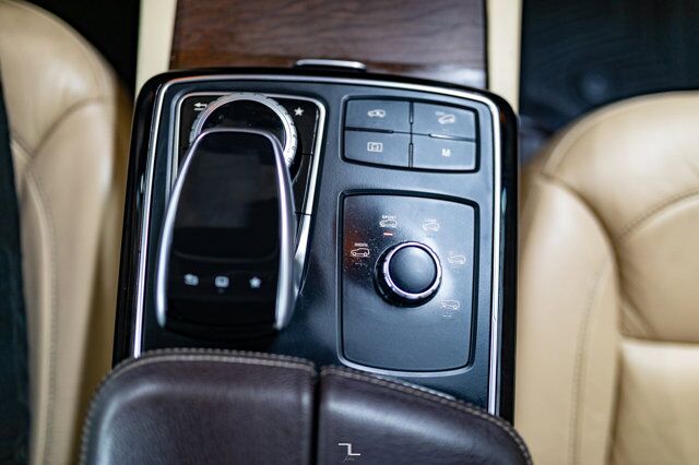 2016 Mercedes-Benz GLE 350d 4Matic Diesel Leather Roof Nav BCam Red Deer AB