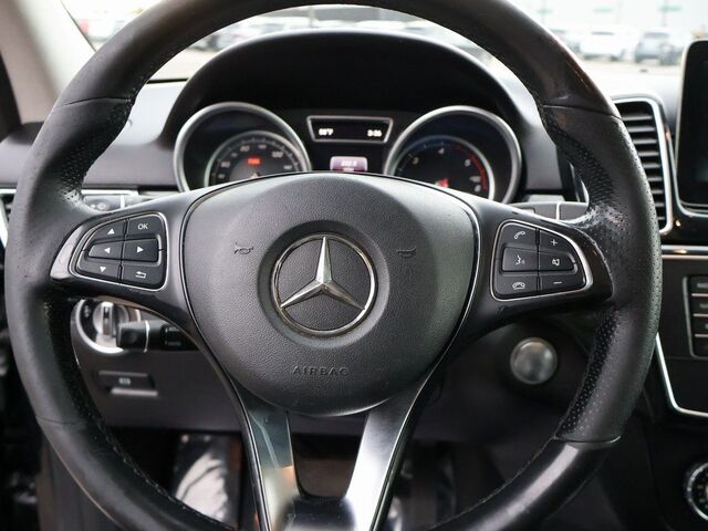 2016 Mercedes-Benz GLE GLE 300d Oshkosh WI 2016 Mercedes-Benz GLE GLE 300d Oshkosh WI