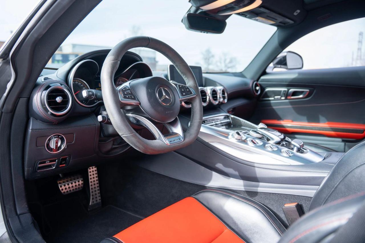 2016 Mercedes-Benz Mercedes-AMG GT