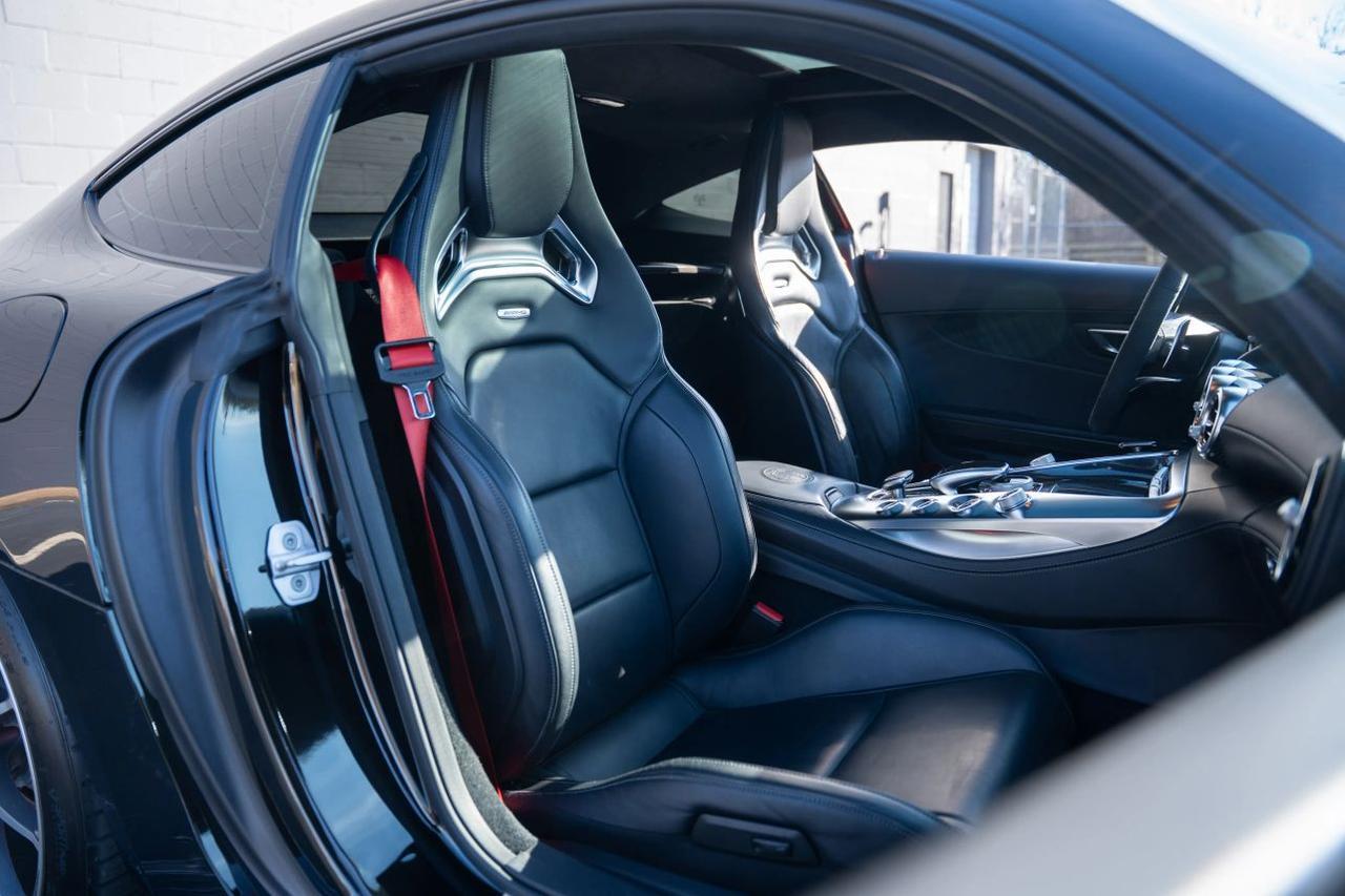 2016 Mercedes-Benz Mercedes-AMG GT