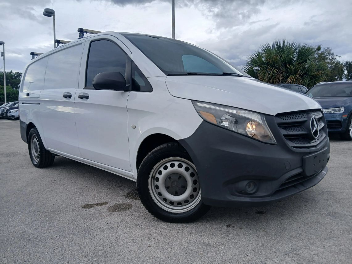 2016 Mercedes-Benz Metris Cargo Van 2D