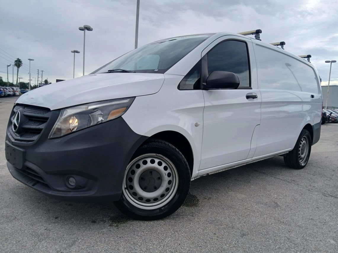 2016 Mercedes-Benz Metris Cargo Van 2D