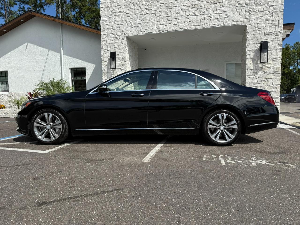 2016 Mercedes-Benz S-Class 4dr Sdn S 550 RWD