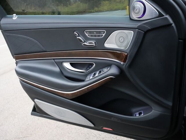 2016 Mercedes-Benz S-Class Maybach S 600 Oshkosh WI 2016 Mercedes-Benz S-Class Maybach S 600 Oshkosh WI