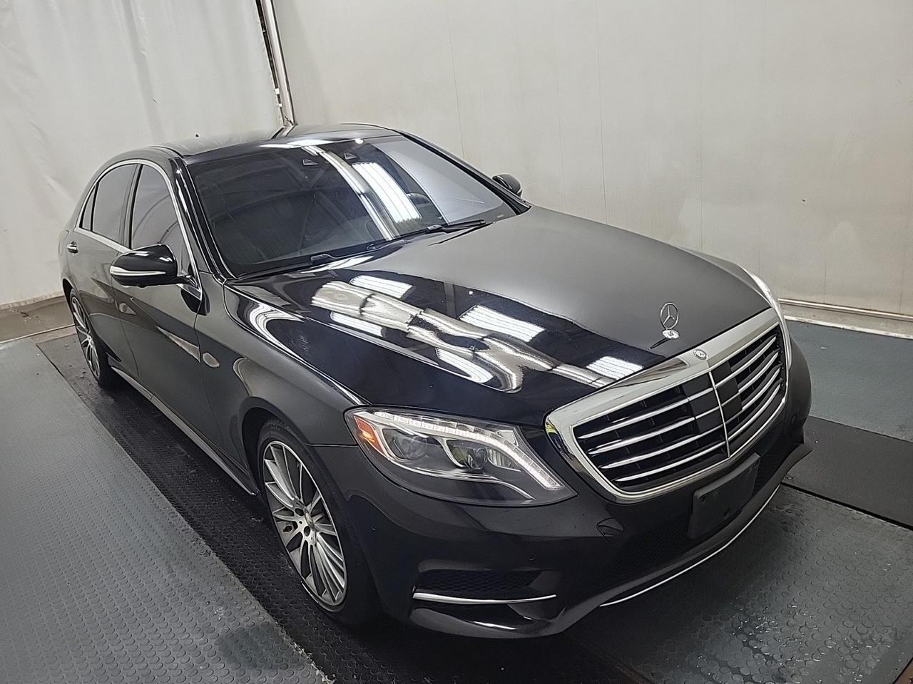 2016 Mercedes-Benz S-Class S 550 LWB | AMG PKG | UPGRADE AMG RIMS | BURMESTER | HUD | PANO ROOF | DESIGNO WOODTRIM | NOACCIDENT Toronto ON
