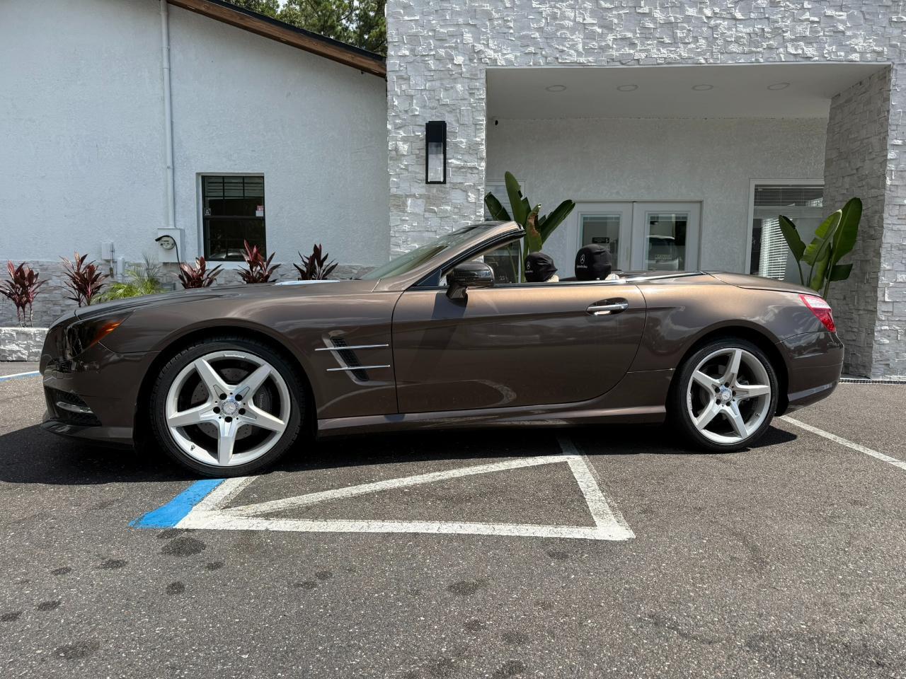 2016 Mercedes-Benz SL 2dr Roadster SL 400