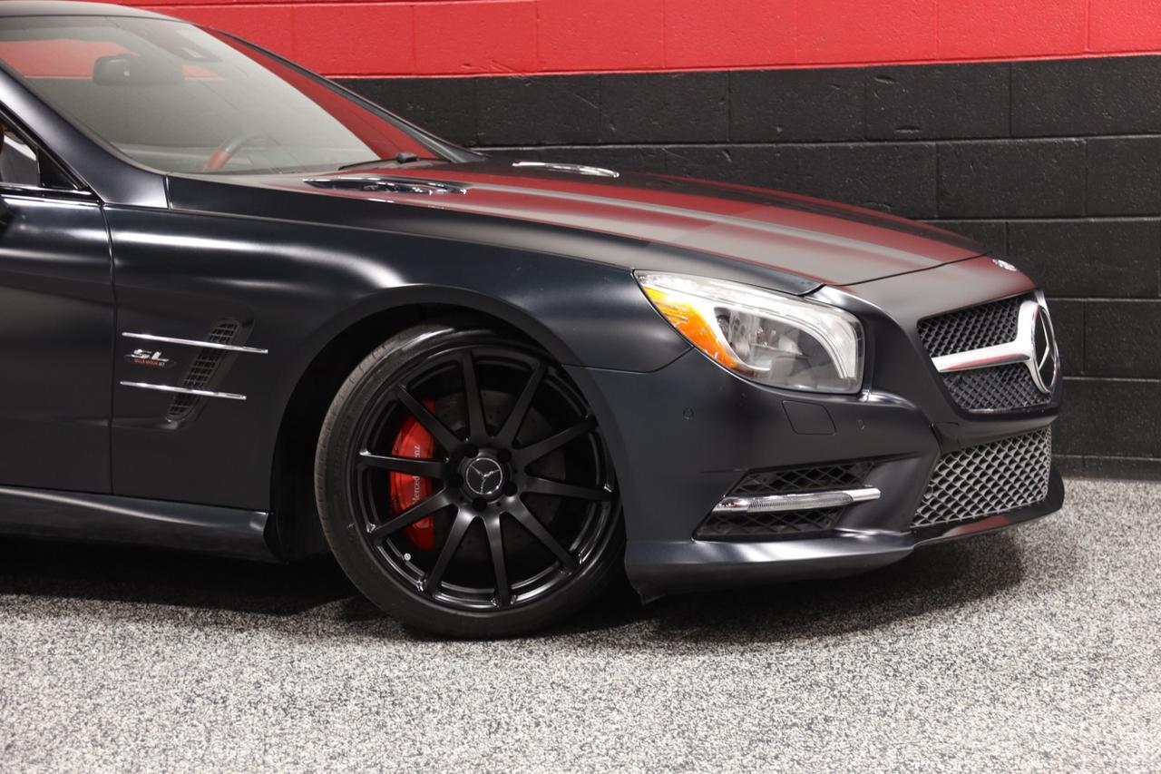 2016 Mercedes-Benz SL 550 AMG Sport Pkg MILLE MIGLIA EDITION 2dr Roadster