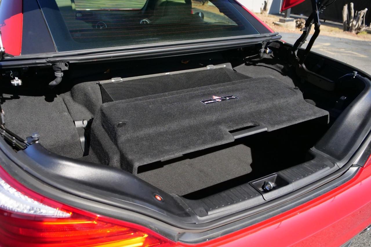 2016 Mercedes-Benz SL 550 Roadster / Magic Sky Control Roof / Massage Seats! Lincolnton NC