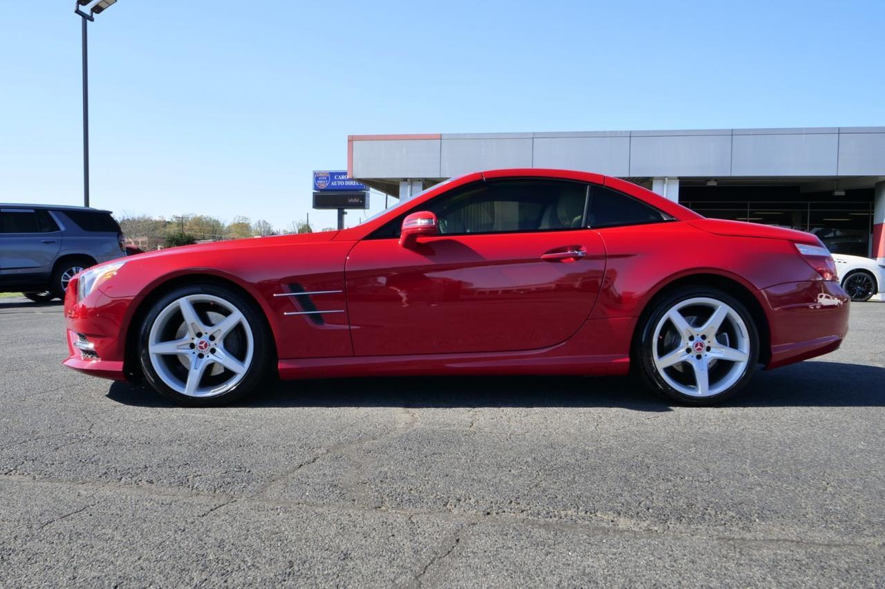 2016 Mercedes-Benz SL 550 Roadster / Magic Sky Control Roof / Massage Seats! Lincolnton NC