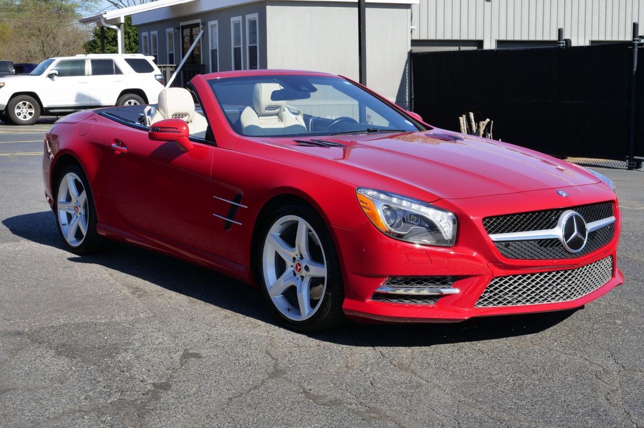 2016 Mercedes-Benz SL 550 Roadster / Magic Sky Control Roof / Massage Seats! Lincolnton NC