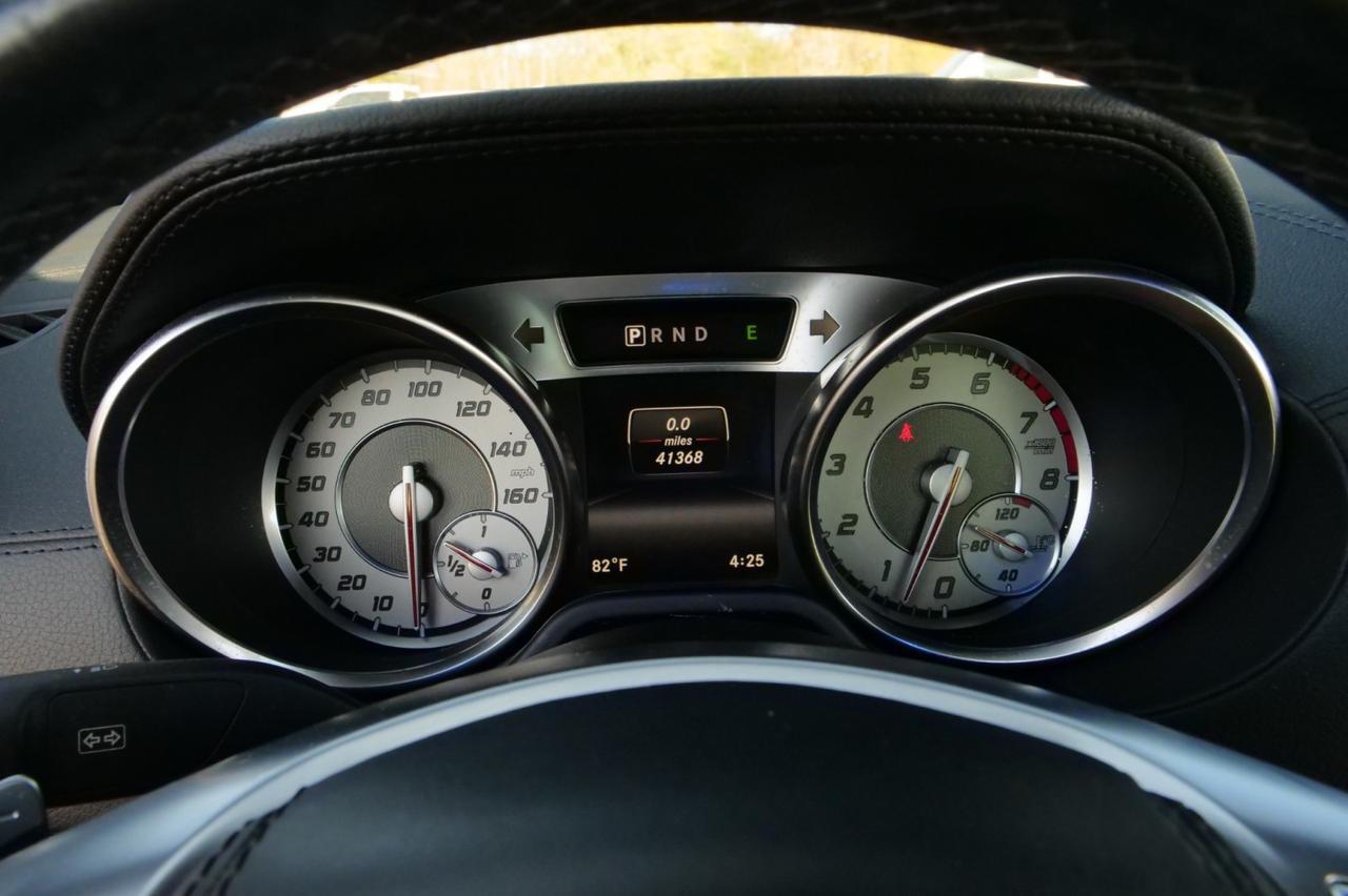 2016 Mercedes-Benz SL 550 Roadster / Magic Sky Control Roof / Massage Seats! Lincolnton NC