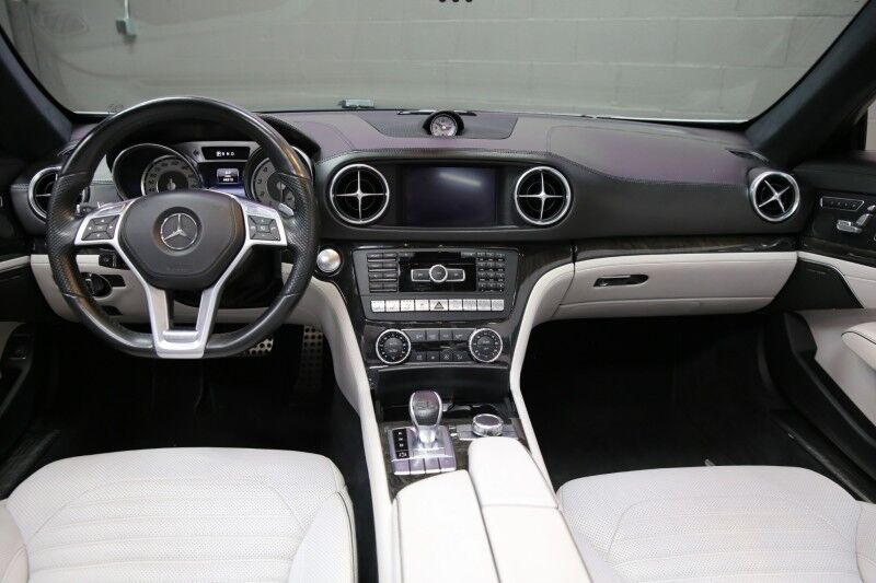 2016 Mercedes-Benz SL SL 550 Plainview NY