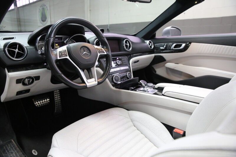 2016 Mercedes-Benz SL SL 550 Plainview NY