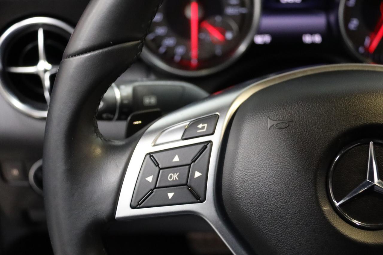 2016 Mercedes-Benz SLK 300 2dr Roadster Skokie IL