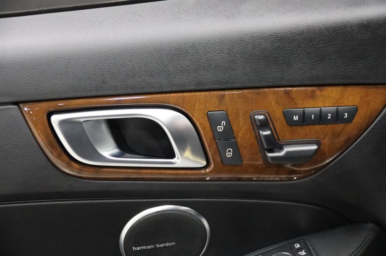 2016 Mercedes-Benz SLK 300 2dr Roadster Skokie IL