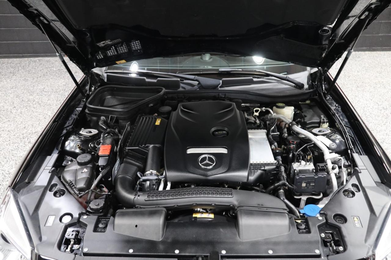 2016 Mercedes-Benz SLK 300 2dr Roadster Skokie IL