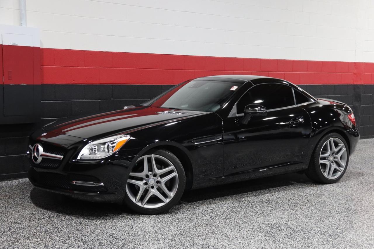2016 Mercedes-Benz SLK 300 2dr Roadster Skokie IL