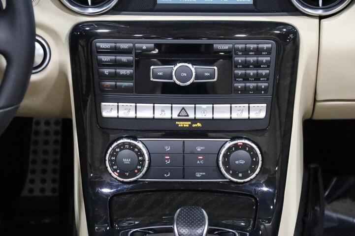 2016 Mercedes-Benz SLK 300 AMG Sport 2dr Roadster Chicago IL