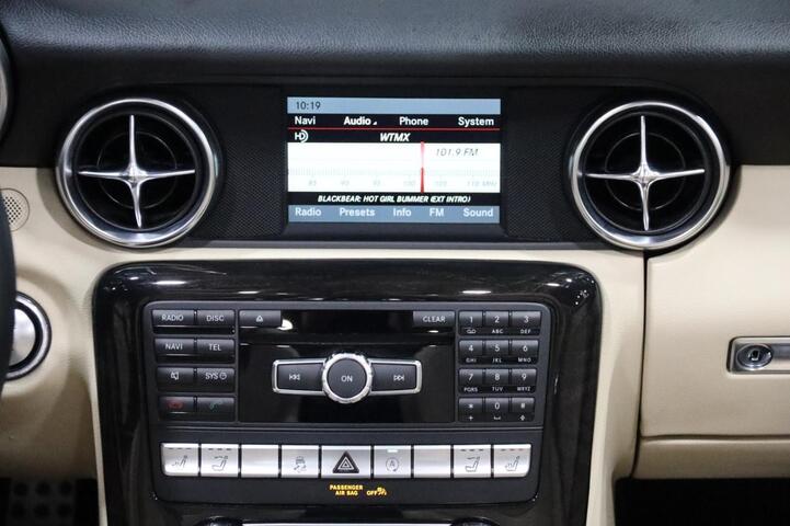2016 Mercedes-Benz SLK 300 AMG Sport 2dr Roadster Chicago IL