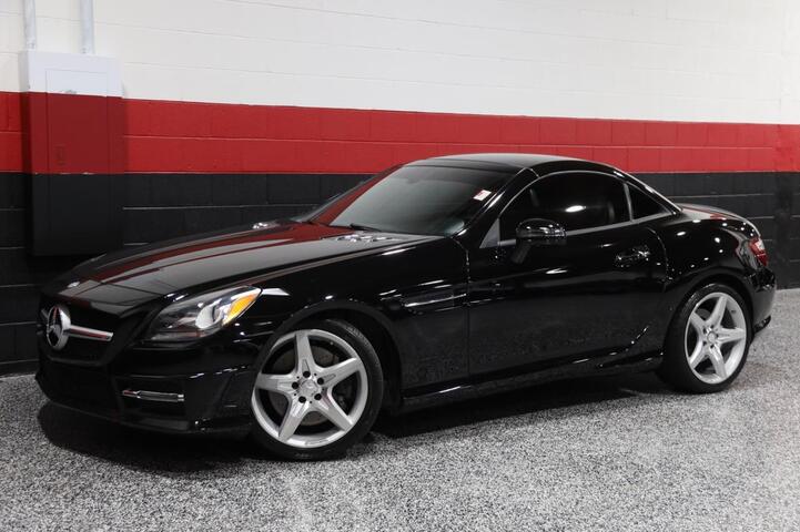 2016 Mercedes-Benz SLK 300 AMG Sport 2dr Roadster Chicago IL