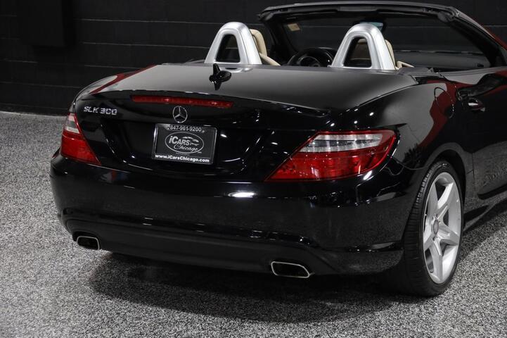 2016 Mercedes-Benz SLK 300 AMG Sport 2dr Roadster Chicago IL
