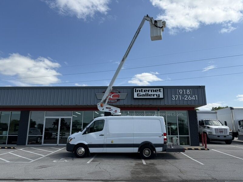 2016 Mercedes-Benz Sprinter 3500 DRW Cargo Van Bucket Truck Collinsville OK
