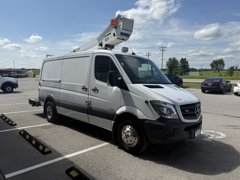 2016 Mercedes-Benz Sprinter 3500 DRW Cargo Van Bucket Truck Collinsville OK