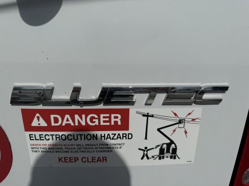 2016 Mercedes-Benz Sprinter 3500 DRW Cargo Van Bucket Truck Collinsville OK