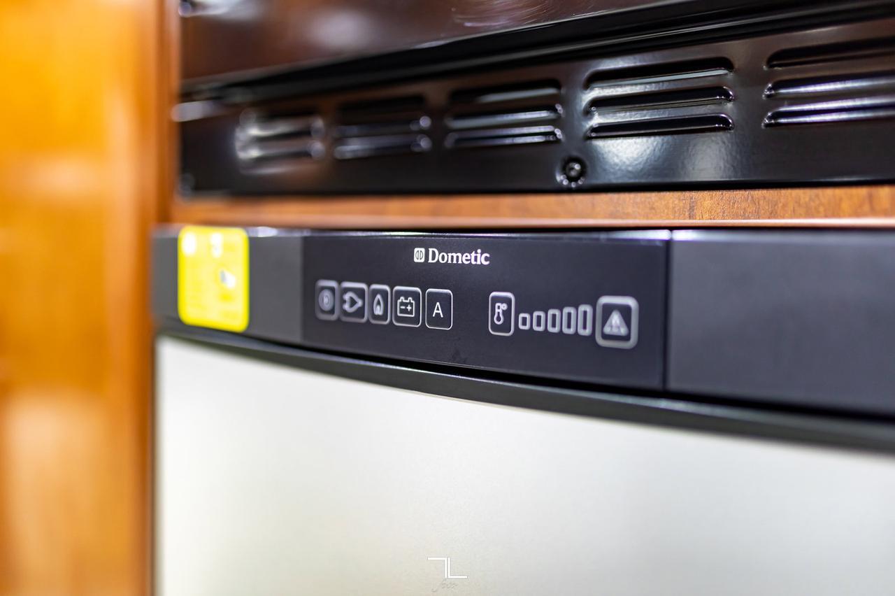 2016 Mercedes-Benz Sprinter 3500 Pleasure Way Plateau Series Diesel Nav BCam Red Deer AB