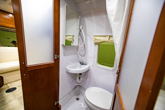 2016 Mercedes-Benz Sprinter 3500 Pleasure Way Plateau Series Diesel Nav BCam Red Deer AB