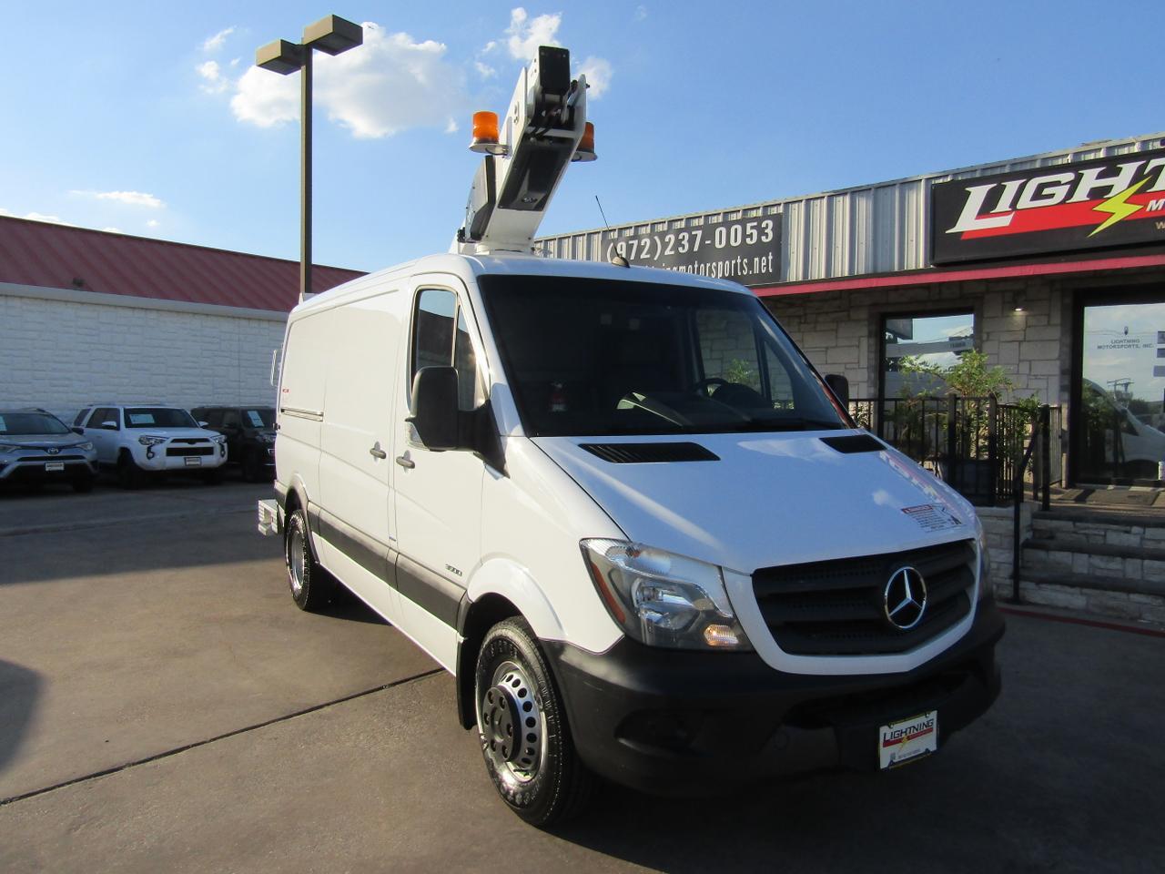 2016 Mercedes-Benz Sprinter 3500 RWD 3500 144 Grand Prairie TX