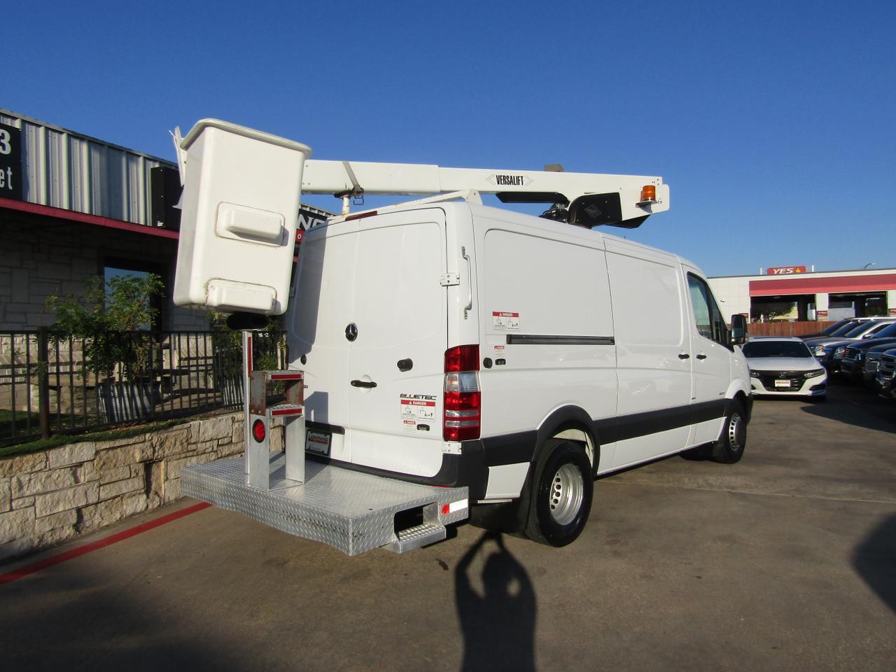 2016 Mercedes-Benz Sprinter 3500 RWD 3500 144 Grand Prairie TX