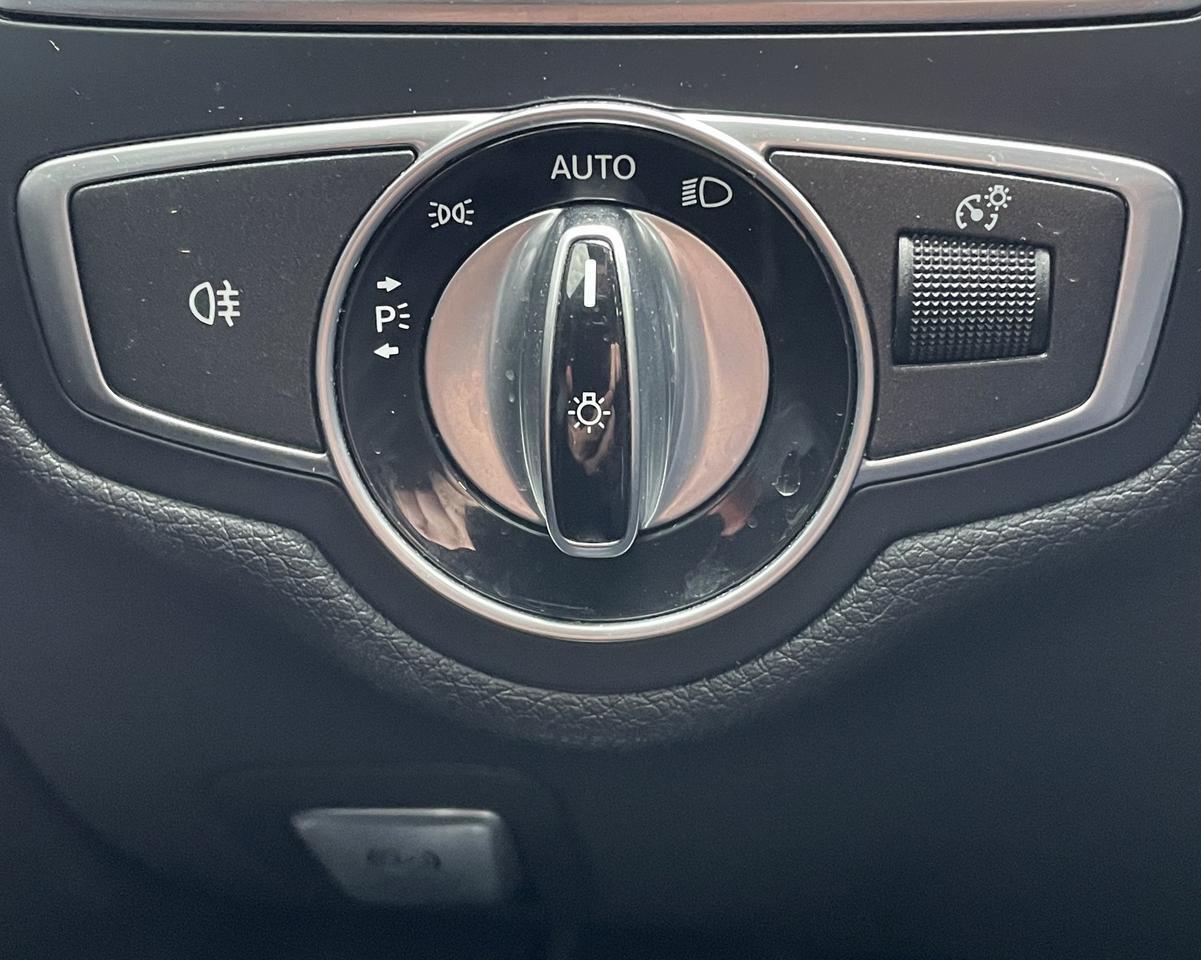 2016 Mercedes-benz C-Class C 300 4MATIC Sedan 4D Port Orchard WA