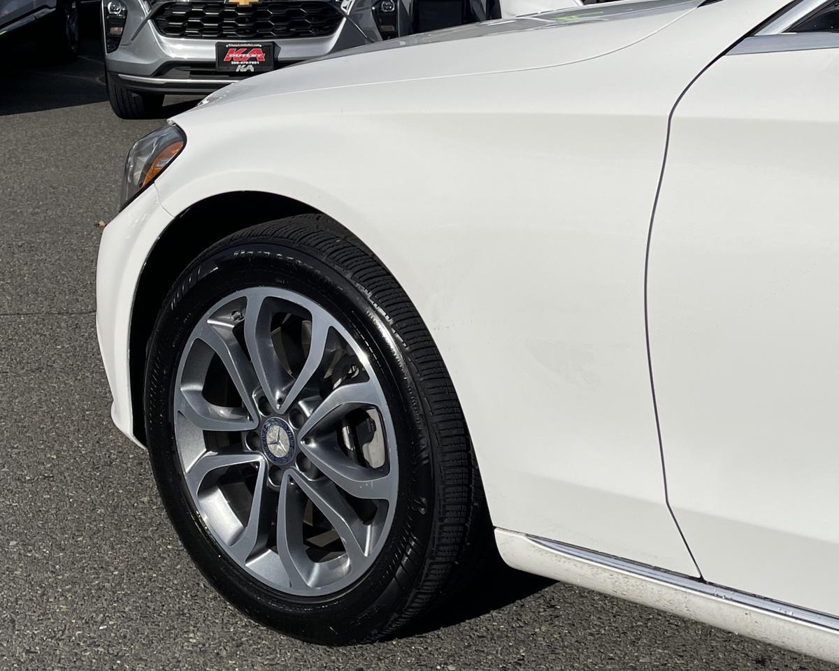 2016 Mercedes-benz C-Class C 300 4MATIC Sedan 4D