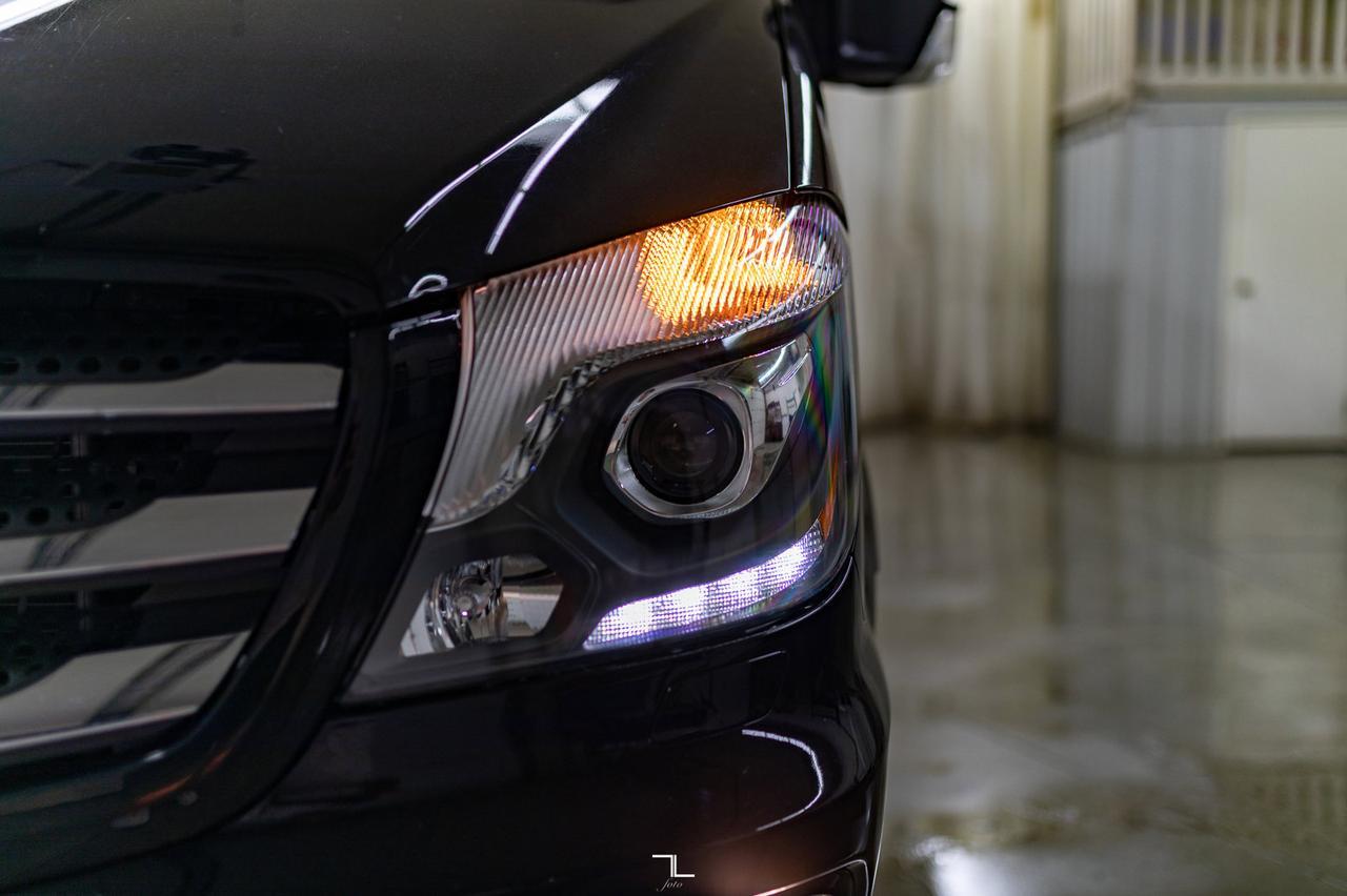 2016 Mercedez-Benz 3500 Sprinter 4x4 Airstream Interstate Diesel Leather Nav BCam TV Red Deer AB