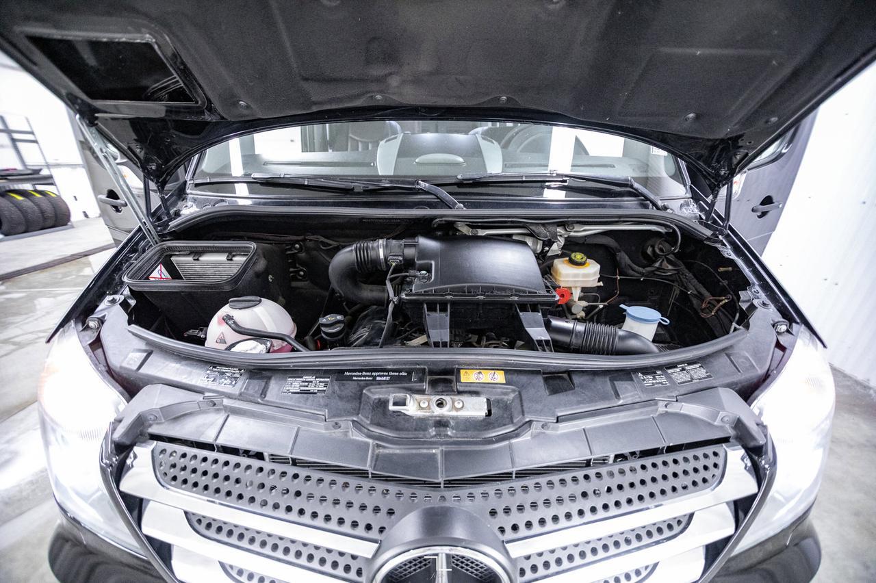 2016 Mercedez-Benz 3500 Sprinter 4x4 Airstream Interstate Diesel Leather Nav BCam TV Red Deer AB