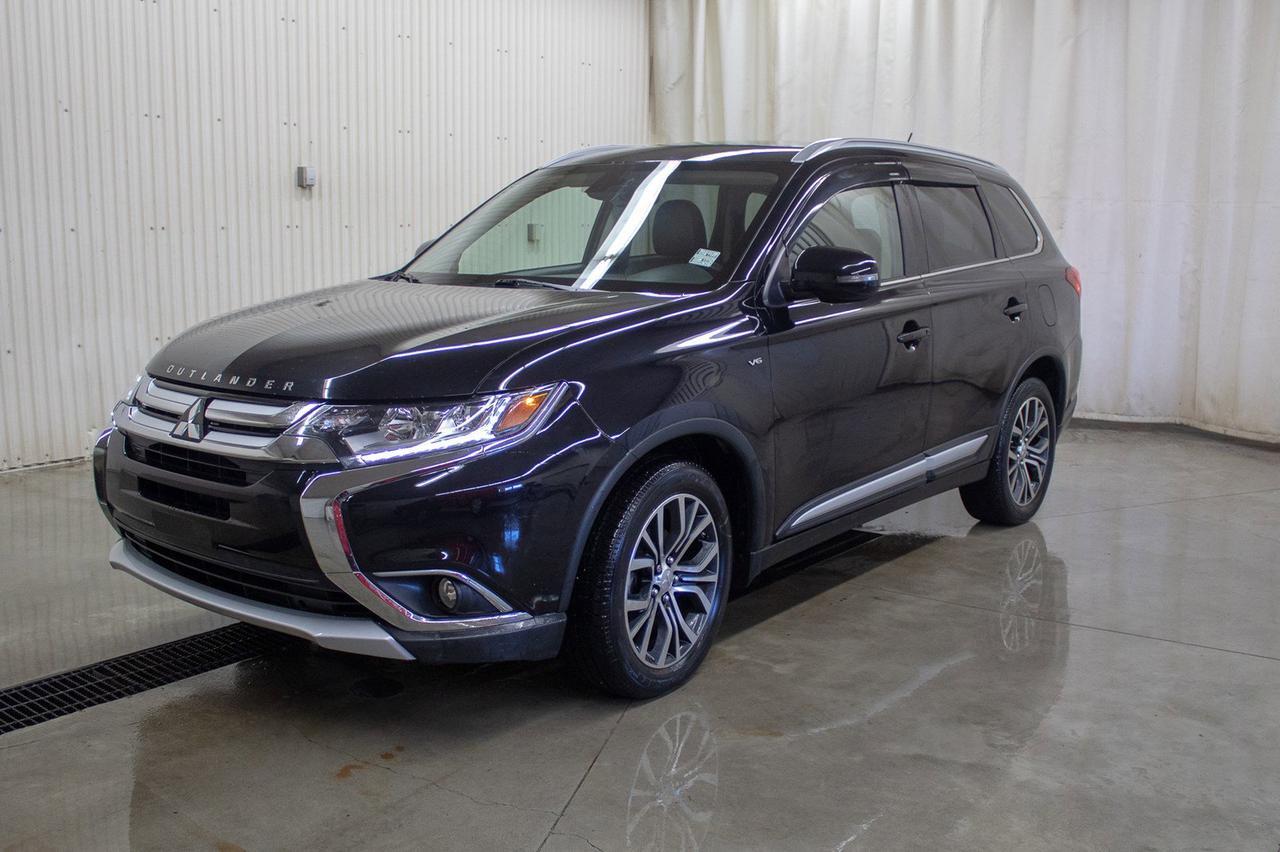 2016 Mitsubishi Outlander AWD GT LEATHER ROOF NAV Red Deer AB