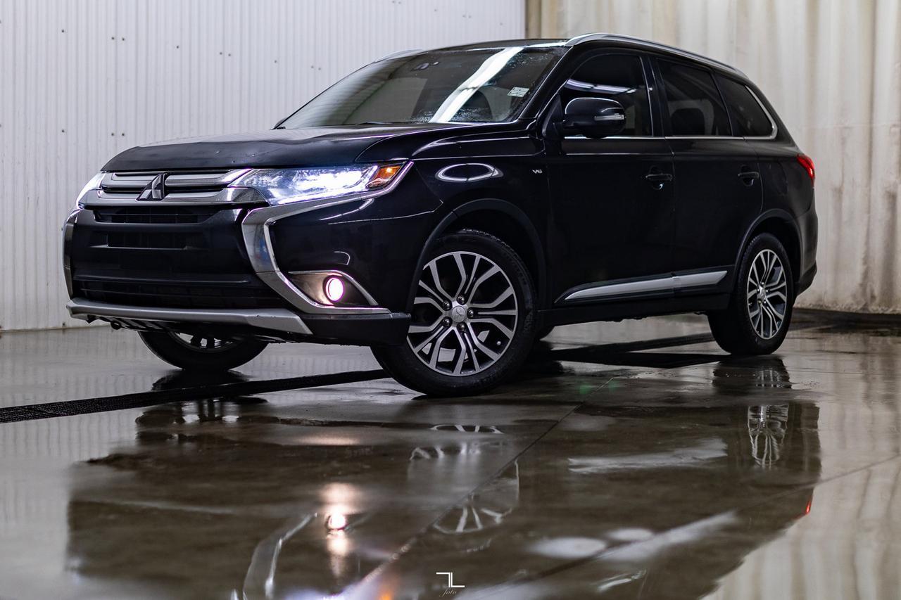 2016 Mitsubishi Outlander AWD GT Leather Roof BCam Red Deer AB