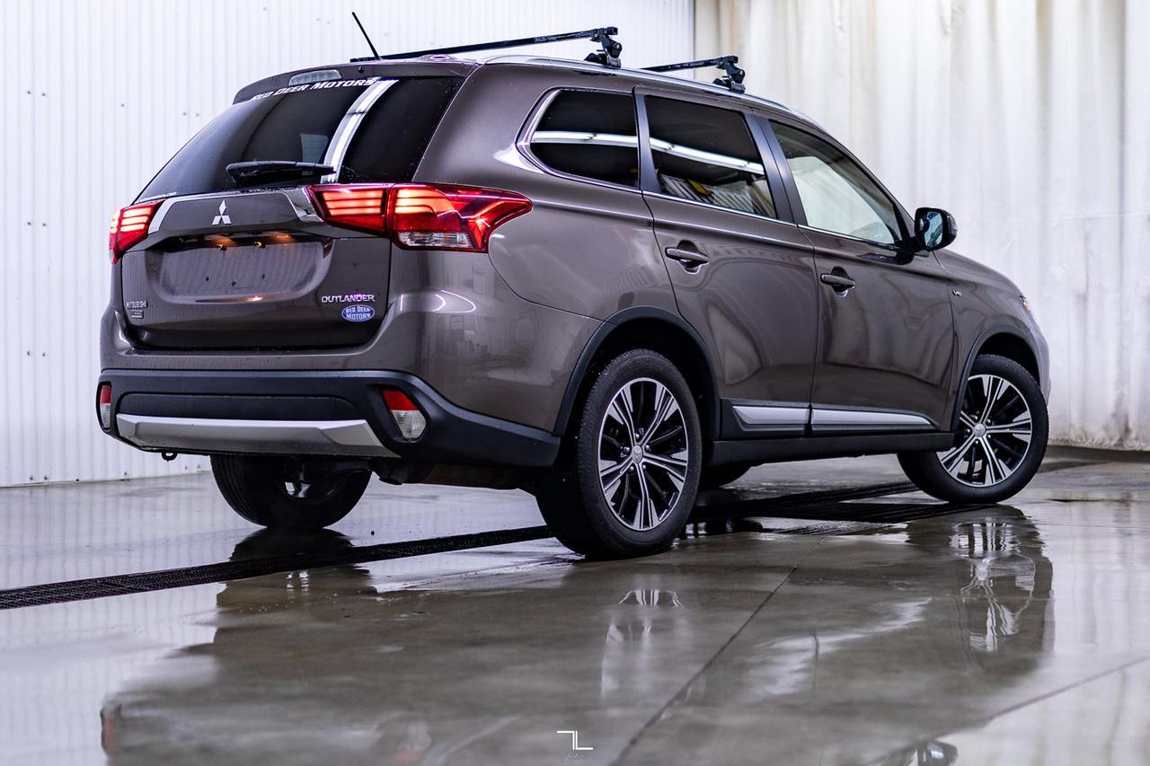2016 Mitsubishi Outlander AWD GT Leather Roof Nav BCam Red Deer AB
