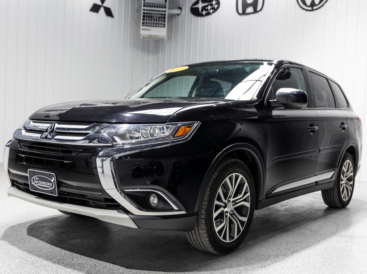 2016 Mitsubishi Outlander ES AWD 7-Passenger Cranberry PA