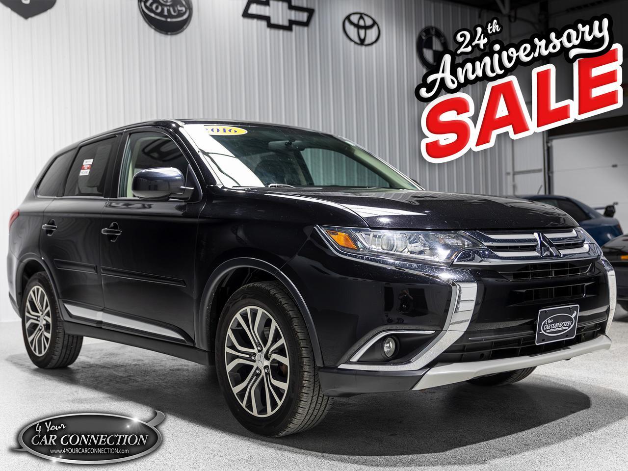 2016 Mitsubishi Outlander ES S-AWC's photo